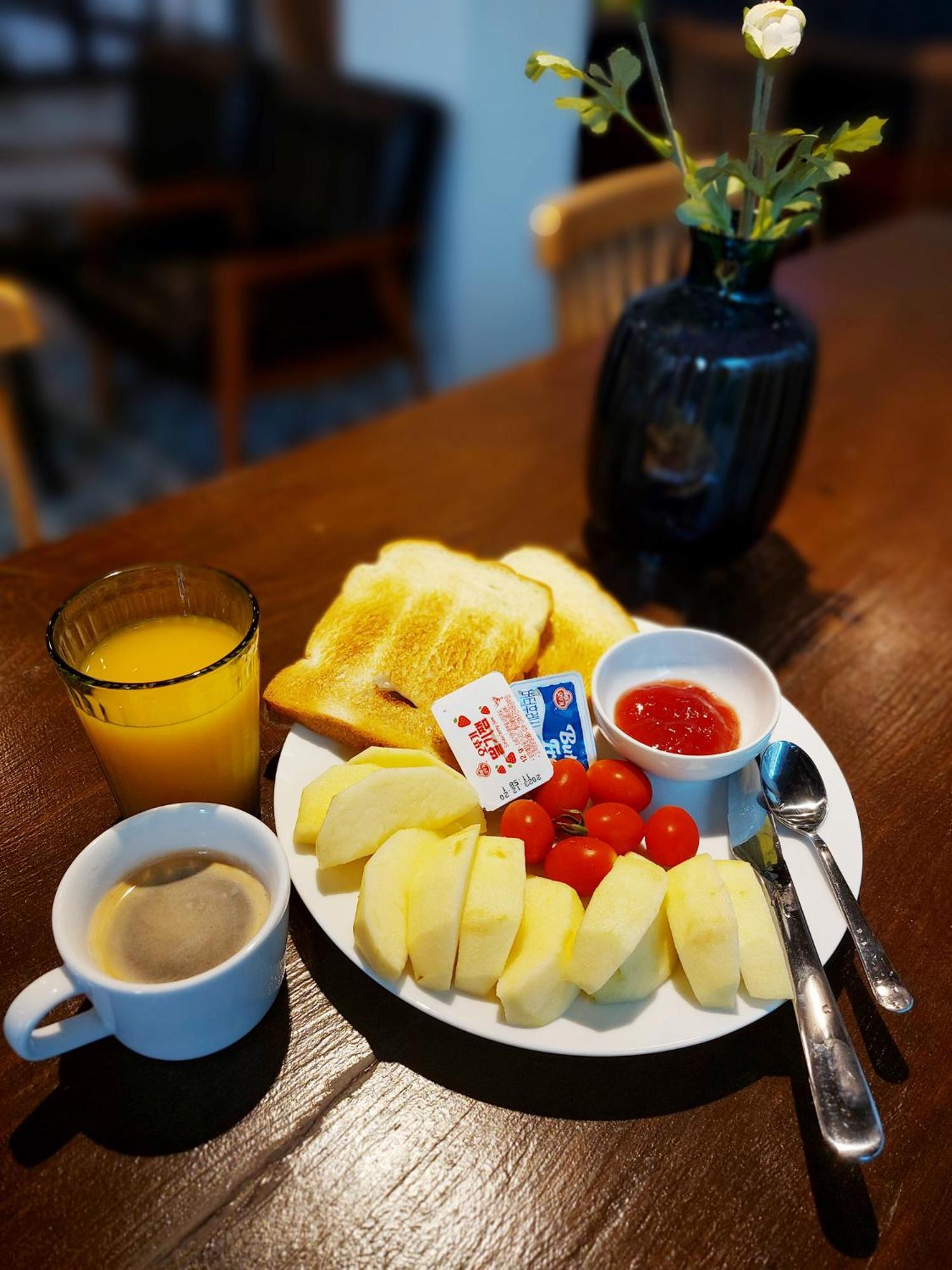 Blau Guesthouse คยองจู ภายนอก รูปภาพ