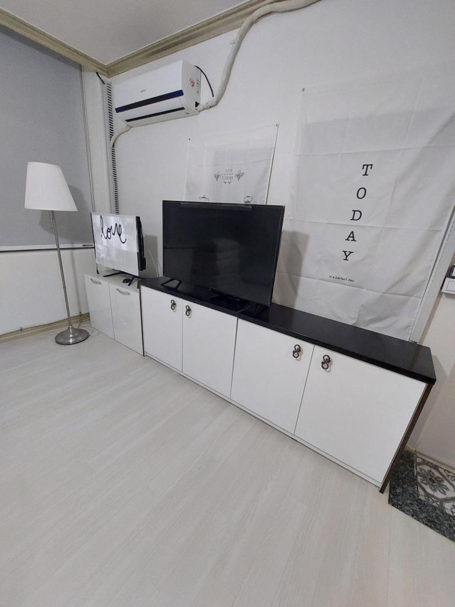 Blau Guesthouse คยองจู ภายนอก รูปภาพ