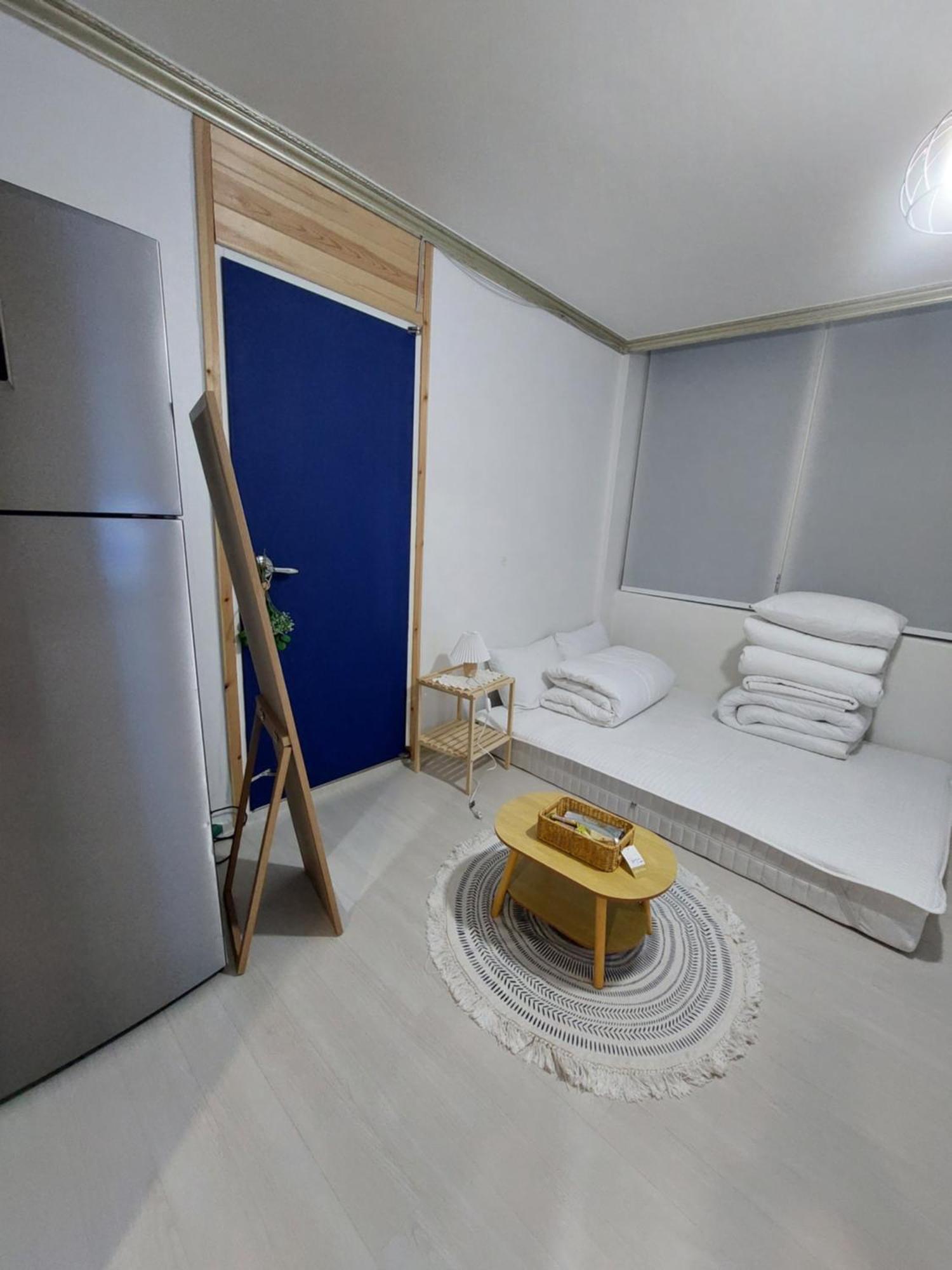 Blau Guesthouse คยองจู ภายนอก รูปภาพ