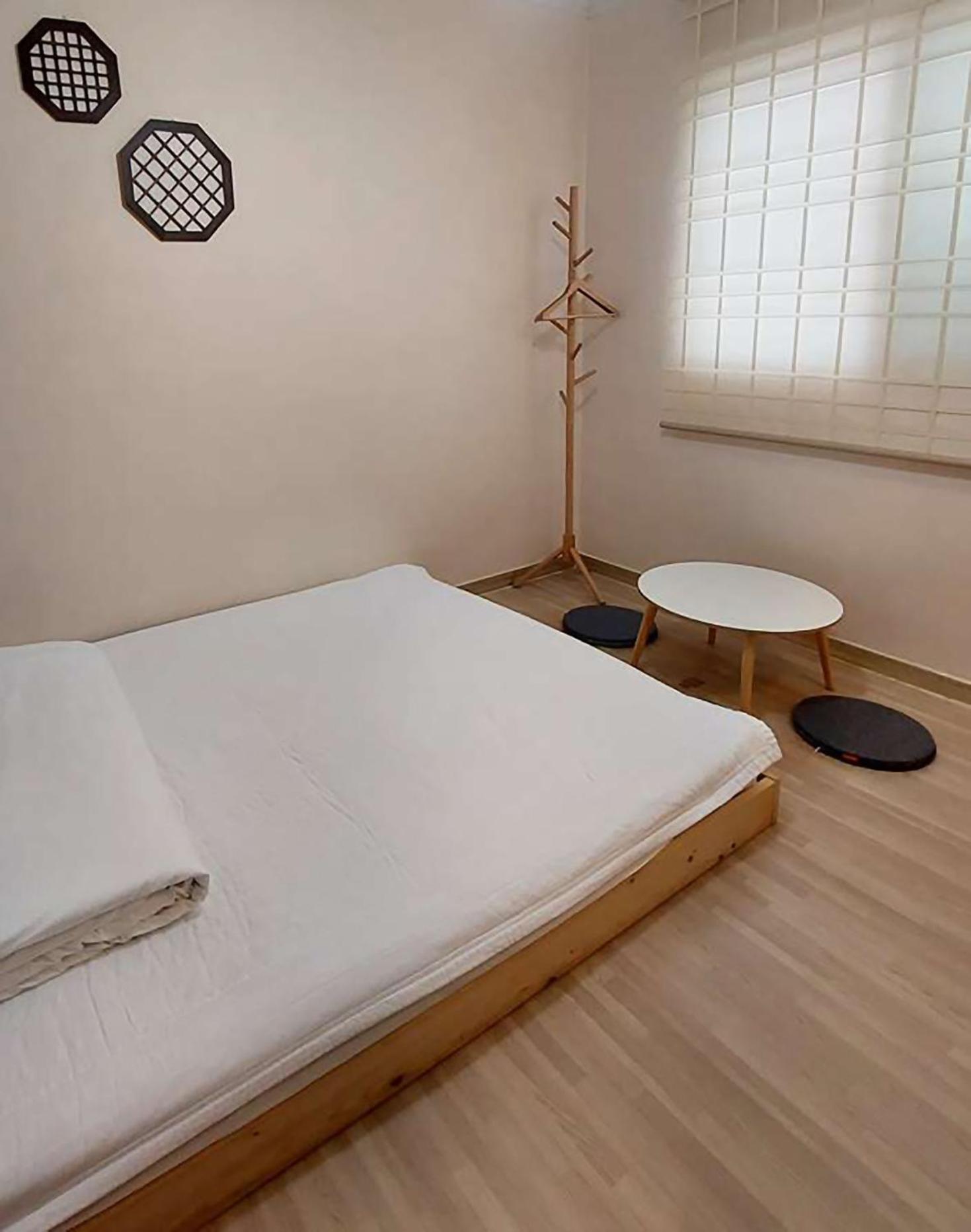 Blau Guesthouse คยองจู ภายนอก รูปภาพ