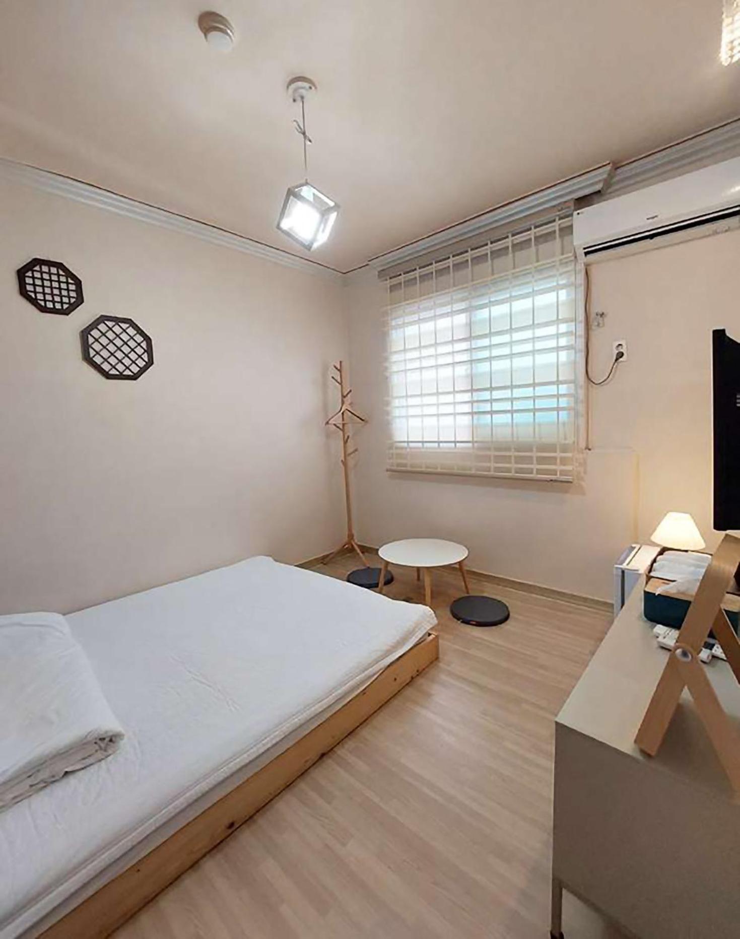 Blau Guesthouse คยองจู ภายนอก รูปภาพ