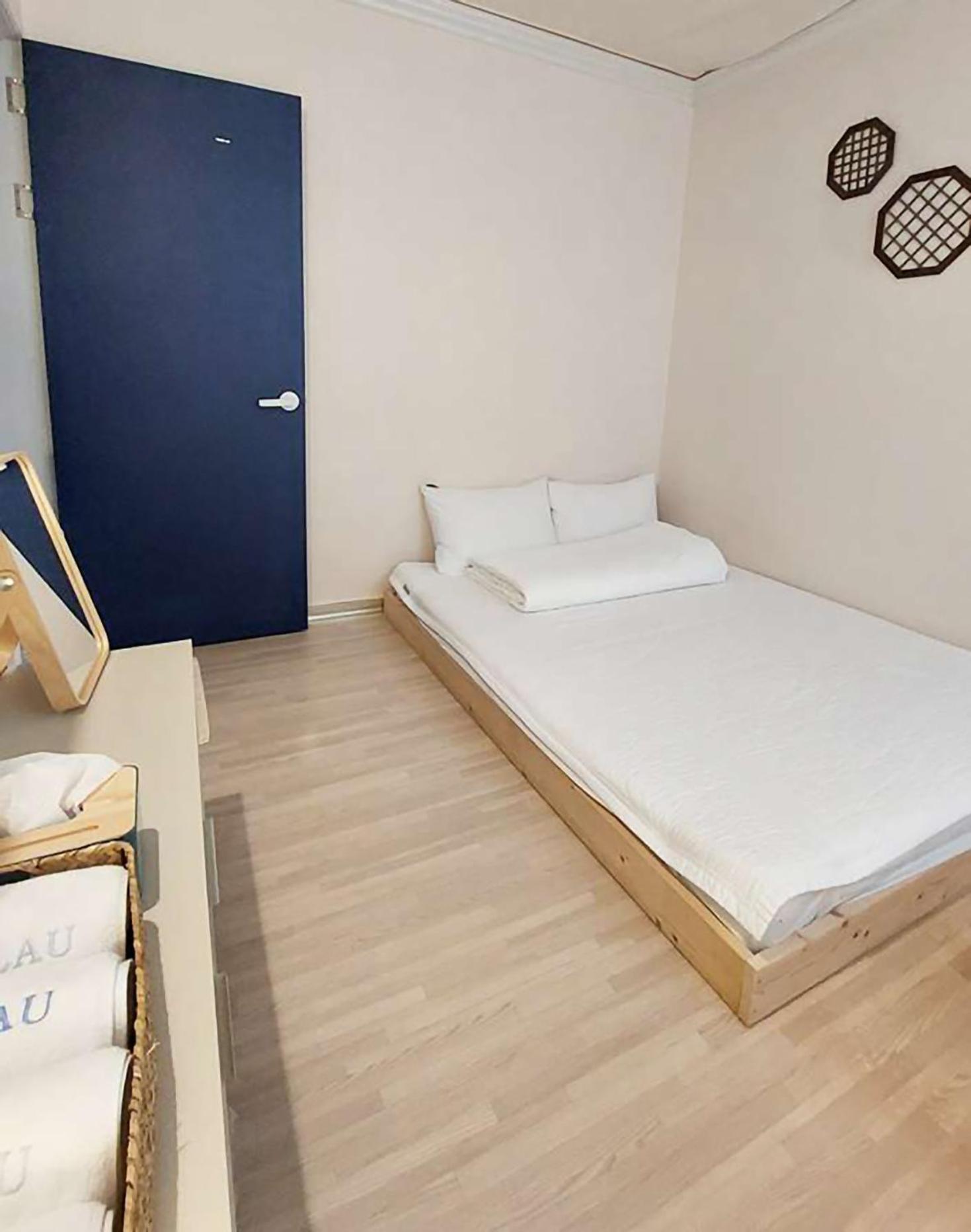 Blau Guesthouse คยองจู ภายนอก รูปภาพ
